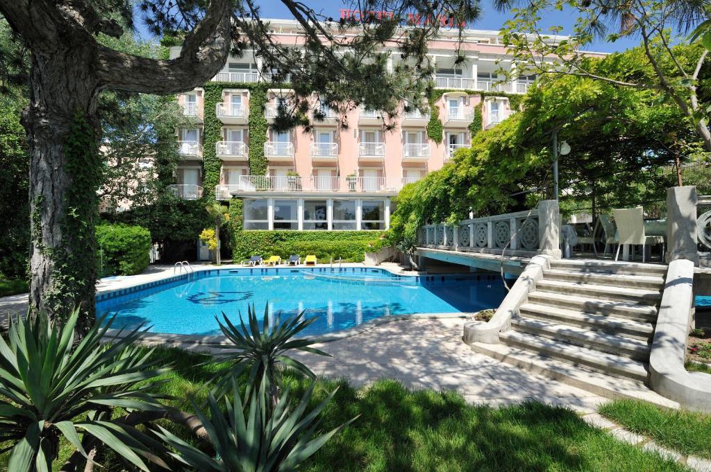 Grande Albergo Marin ลินญาโน ซับเบียโดโร ภายนอก รูปภาพ